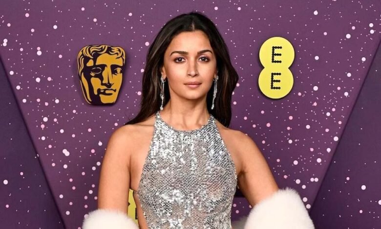 मस्कार…’-bafta-अवॉर्ड्स-में-आलिया-भट्ट-का-जलवा,-हिंदी-में-दी-स्पीच,-वीडियो-हुआ-वायरल