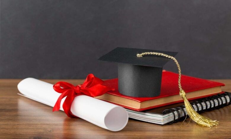 एमपी-में-जल्द-शुरू-होगा-मंदिर-प्रबंधन-से-पोस्ट-ग्रेजुएशन-और-डिप्लोमा,-धार्मिक-पर्यटन-को-मिलेगा-बढ़ावा