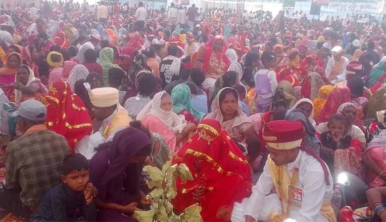 मुख्यमंत्री-कन्या-विवाह-योजना-के-तहत-188-जोड़े-बधे-मंगल-सूत्र-में