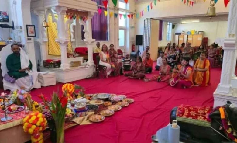 ब्रिटेन-में-हिंदू-आस्था-को-झटका,-40-साल-पुराने-मंदिर-की-जमीन-बेचने-पर-विवाद