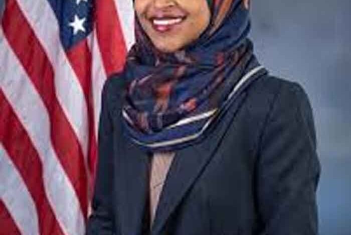 रमजान-में-हमले-क्यों?-अमेरिका-की-रणनीति-पर-सांसद-का-तीखा-सवाल,-मचा-सियासी-बवाल