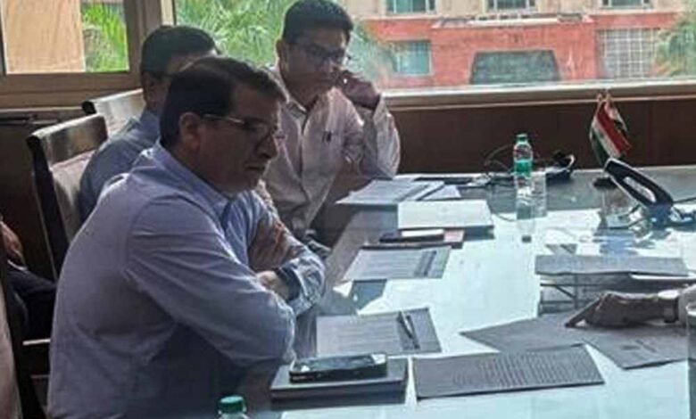 रीवा-में-विमानन-सेवाओं-के-विस्तार-और-सुदृढ़ीकरण-कार्यों-की-उप-मुख्यमंत्री-शुक्ल-ने-की-समीक्षा