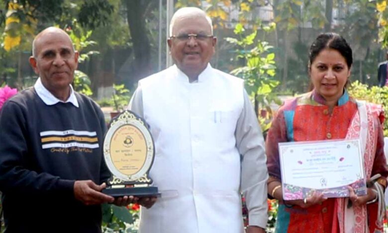 मेहनत-और-निष्ठा-का-प्रतिफल,-पुरस्कार-:-राज्यपाल-पटेल