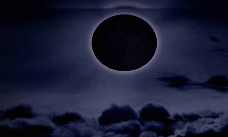 फाल्गुन-अमावस्या-की-रात-इन-भूलों-से-रहें-दूर,-नहीं-तो-जीवन-में-आ-सकती-हैं-बड़ी-परेशानियाँ