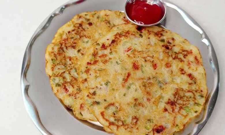 सुबह-की-शुरुआत-बनेगी-खास-–-झटपट-बनाएं-स्वादिष्ट-सूजी-का-चीला