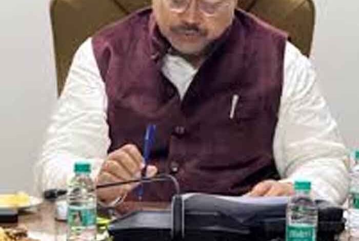 आरडीएसएस-के-कार्यों-का-समय-पर-उपभोक्ताओं-को-मिले-लाभ-:-ऊर्जा-मंत्री-तोमर