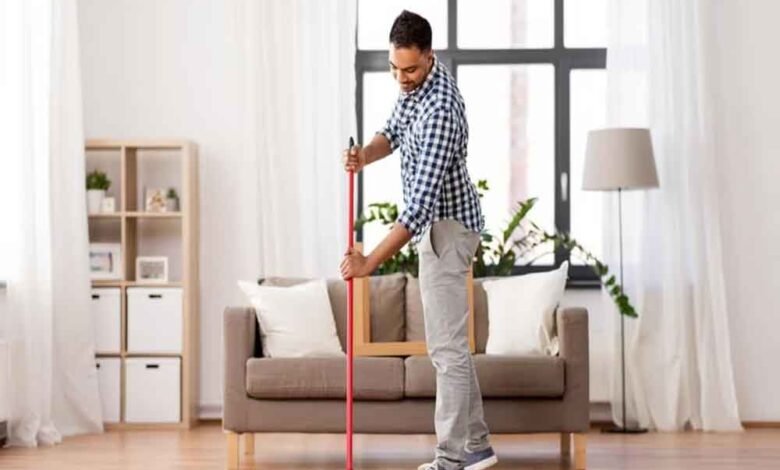 holi-vastu-tips:-होली-से-पहले-घर-से-हटाएं-ये-6-अशुभ-चीजें,-सुख-समृद्धि-खुद-आएगी