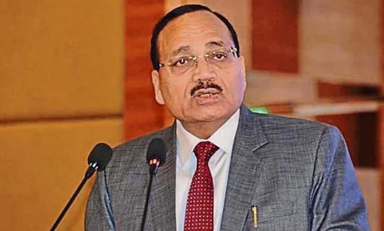 cji-सूर्यकांत-ने-क्यों-कहा,-‘कोई-भी-सूर्यकुमार-यादव-से-आखिरी-ओवर-डालने-की-उम्मीद-नहीं-करता’