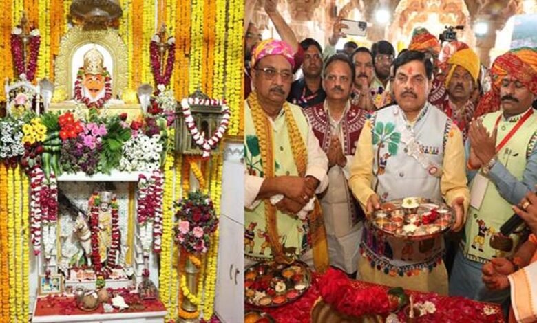 मुख्यमंत्री-डॉ.-यादव-और-कैबिनेट-मंत्रियों-ने-निमाड़-मालवा-के-लोक-देवता-भीलट-देव-से-सभी-की-समृद्धि-के-लिए-की-कामना