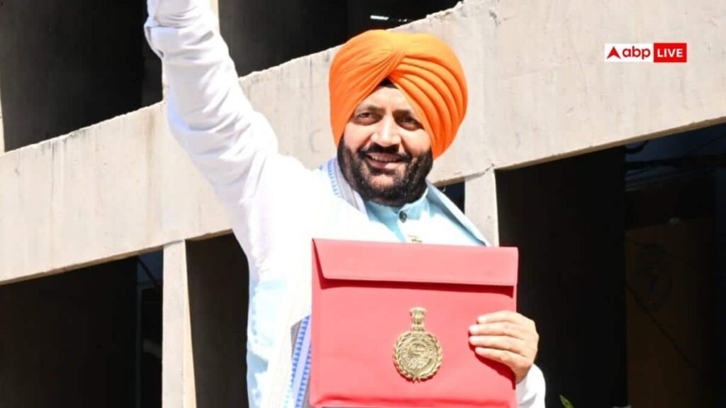 haryana-budget:-हरियाणा-में-223658-करोड़-रुपये-का-बजट-पेश,-cm-नायब-सिंह-सैनी-ने-पहनी-पगड़ी