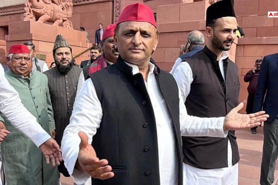 यूपी-में-2027-के-चुनाव-को-लेकर-सपा-नेता-ने-का-बड़ा-दावा,-अखिलेश-यादव-को-लेकर-कही-ये-बात