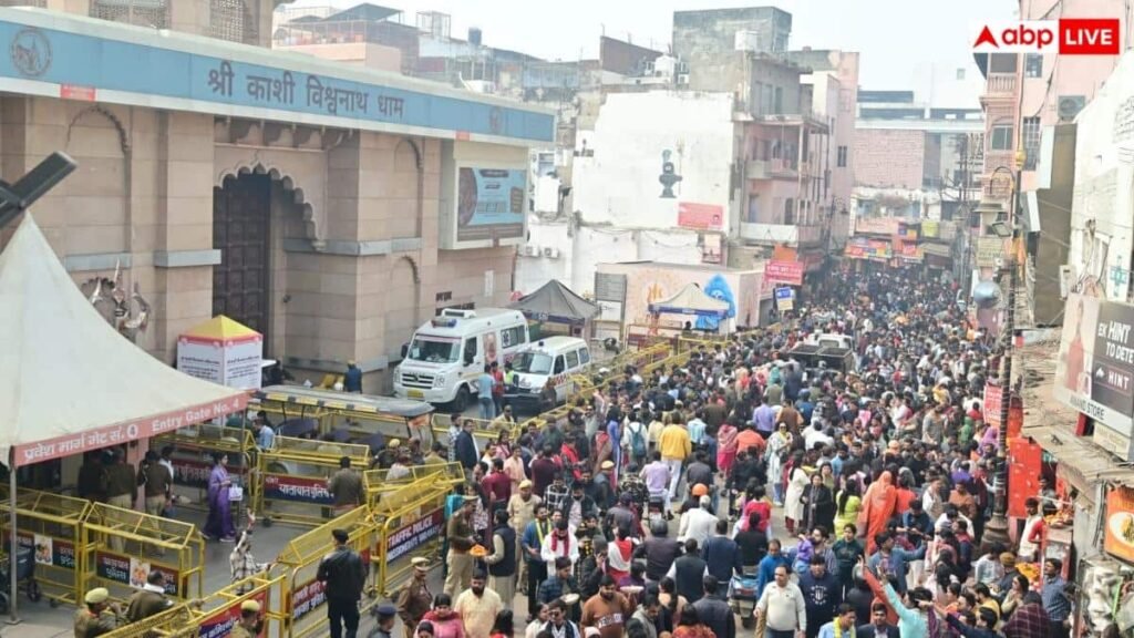 chandra-grahan:-3-मार्च-को-साल-का-पहला-चंद्र-ग्रहण,-काशी-विश्वनाथ-समेत-सभी-प्रमुख-मंदिरों-के-कपाट-बंद