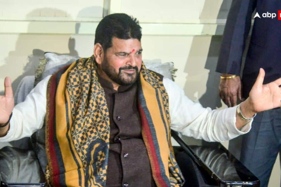 ईरान-के-सुप्रीम-लीडर-खामेनेई-की-मौत-पर-शिया-समुदाय-का-भारत-में-प्रदर्शन-सही-या-गलत?-बृज-भूषण-शरण-सिंह-का-बड़ा-बयान