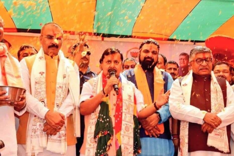 नितिन-नवीन-पर-चढ़ा-होली-का-रंग,-पटना-में-खेल-रहे-थे-रंग-गुलाल…-आई-राज्यसभा-जाने-की-खुशखबरी