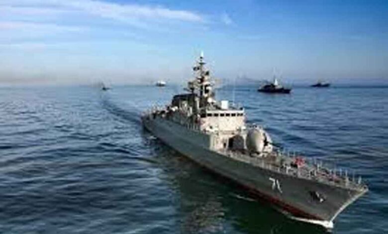क्या-भारत-का-मेहमान-था-ईरानी-युद्धपोत-iris-dena?-समुद्र-में-डूबने-पर-अमेरिका-पर-उठे-सवाल