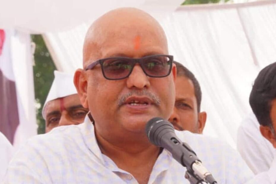 ‘नीतीश-कुमार-की-राजनीति-खत्म-कर-किया-किनारे’,-यूपी-कांग्रेस-चीफ-अजय-राय-का-bjp-पर-हमला