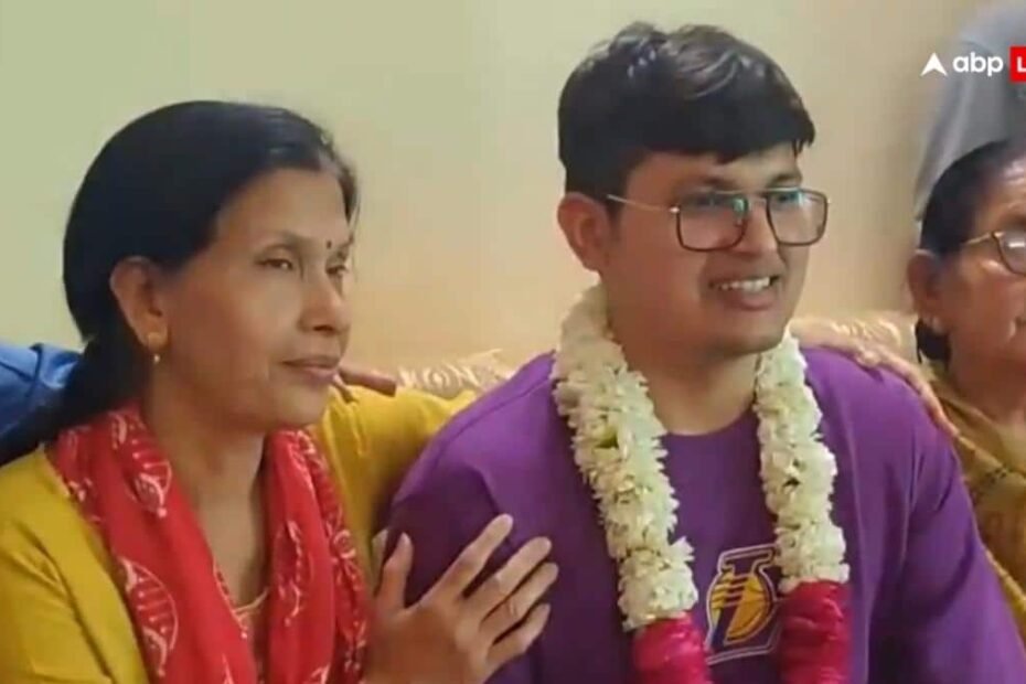 upsc-topper-2026-anuj-agnihotri-को-सीएम-भजन-लाल-शर्मा-ने-दी-बधाई,-कहा-आपकी-उपलब्धि…