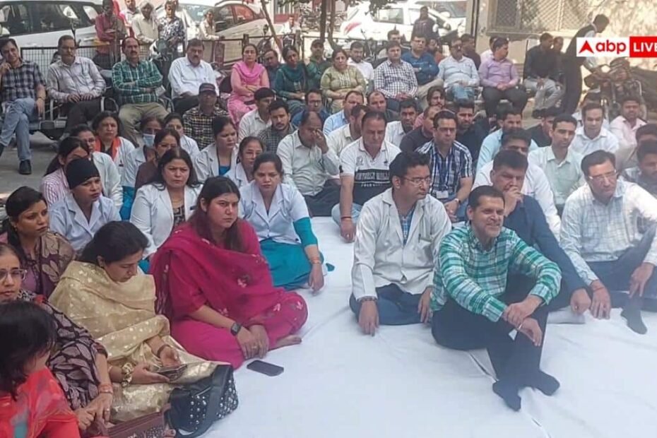 karnal-news:-करनाल-में-डॉक्टर-पुलिस-विवाद-बढ़ा,-हड़ताल-से-मरीजों-की-बढ़ी-परेशानी