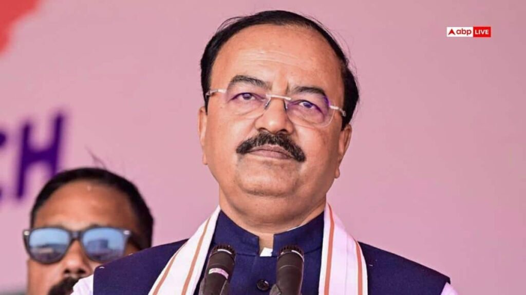 up-news:-केशव-प्रसाद-मौर्य-के-हेलीकॉप्टर-की-लखनऊ-एयरपोर्ट-पर-इमरजेंसी-लैंडिंग,-बाल-बाल-बचे-डिप्टी-cm