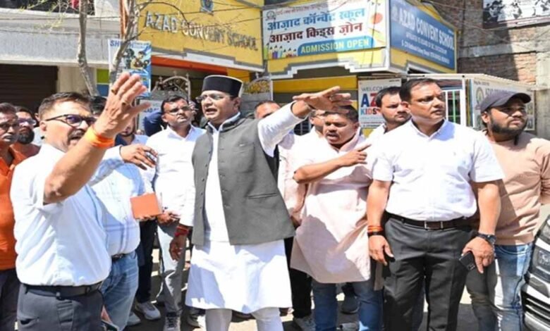 मंत्री-सारंग-ने-नरेला-क्षेत्र-में-अवैध-अतिक्रमण-के-खिलाफ-सख्त-कार्रवाई-के-दिये-निर्देश