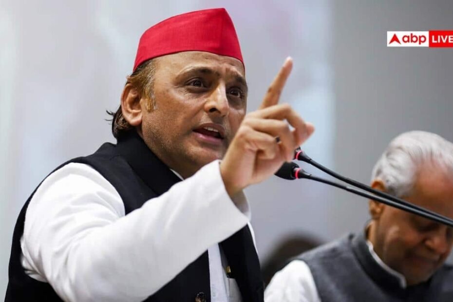 केशव-प्रसाद-मौर्य-की-हेलीकॉप्टर-खराबी-पर-अखिलेश-यादव-का-बड़ा-बयान-‘अब-उन्हें-नया-वाला…’