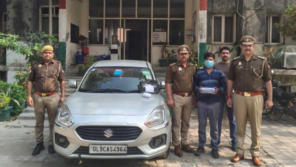 नोएडा:-प्यार,-पैसा-और-कत्ल,-3-लाख-के-लालच-में-प्रेमी-ने-की-महिला-की-हत्या,-आरोपी-गिरफ्तार