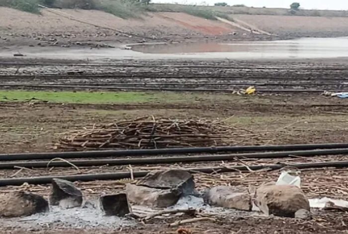 भालीवाड़ा-जलाशय-में-मोटरों-का-अंधाधुंध-इस्तेमाल,-तेजी-से-गिर-रहा-पानी-का-स्तर