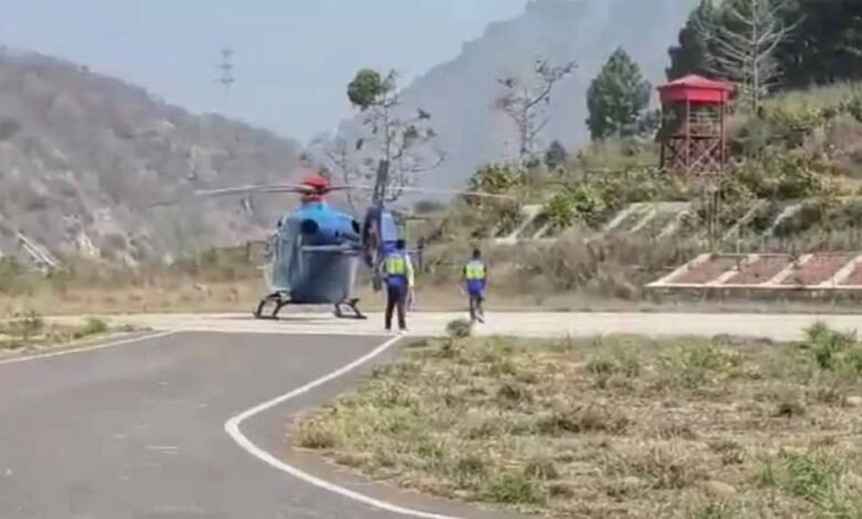 राज्यपाल-गुरमीत-सिंह-के-हेलीकॉप्टर-में-तकनीकी-खराबी,-श्रीनगर-में-करानी-पड़ी-इमरजेंसी-लैंडिंग