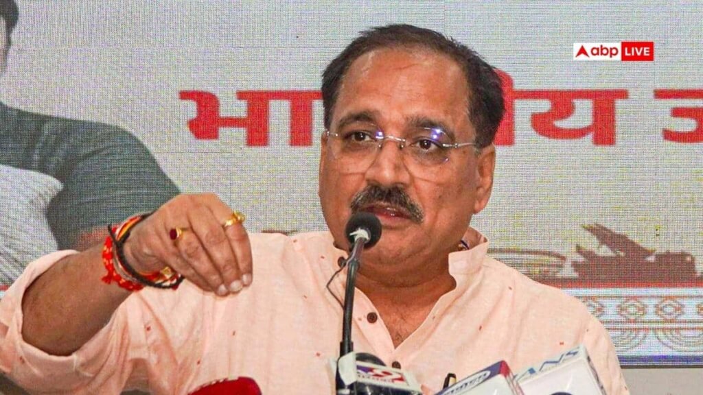 delhi-news:-एक-हजार-करोड़-के-कर्ज-पर-घिरी-दिल्ली-सरकार,-बीजेपी-ने-आप-को-याद-दिलाए-पुराने-आंकड़े