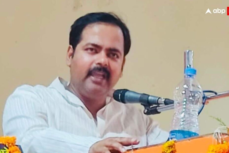 up-news:-ममता-बनर्जी-के-समर्थन-में-आए-सपा-mlc-आशुतोष-सिन्हा,-बोले-bjp-शासित-राज्यों-की-हालत-भी-देखिए