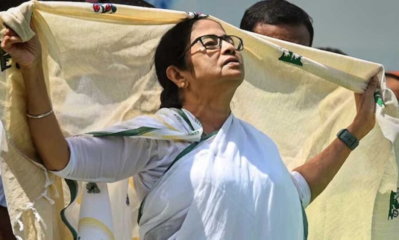 बंगाल-चुनाव-से-पहले-ममता-का-बड़ा-दांव,-बेरोजगार-युवाओं-को-हर-महीने-मिलेगा-1500