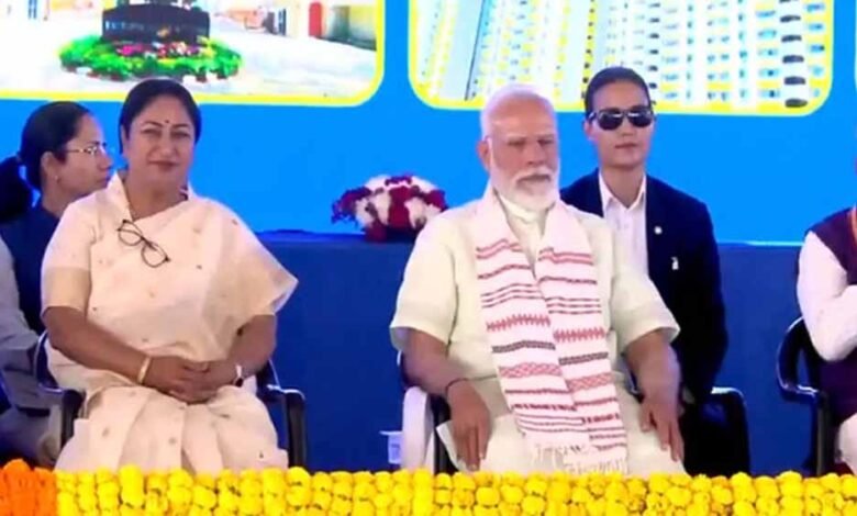 दिल्ली-को-बड़ी-सौगात:-pm-मोदी-ने-₹33,500-करोड़-की-परियोजना-और-मेट्रो-के-दो-नए-कॉरिडोर-का-उद्घाटन-किया