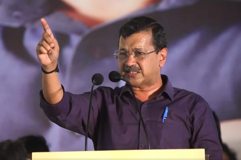 केजरीवाल-का-गुजरात-में-शंखनाद!-बोले-अब-पार्टी-नहीं,-व्यवस्था-बदलेंगे,-नेताओं-की-गुंडागर्दी-होगी-खत्म