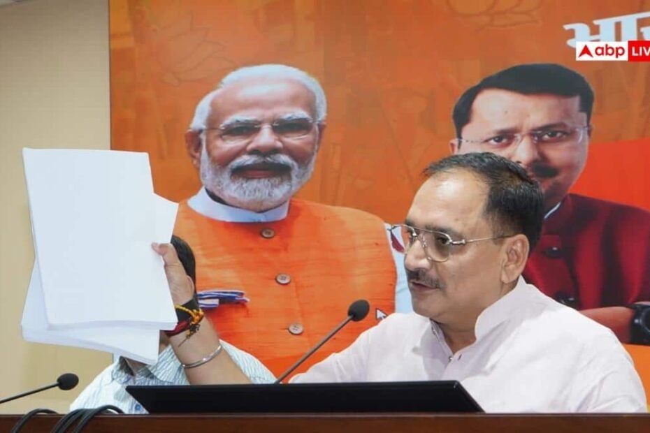 delhi-news:-दिल्ली-शराब-घोटाले-में-हाई-कोर्ट-ने-स्वीकार-की-याचिका,-बीजेपी-बोली-सामने-आएगा-सच