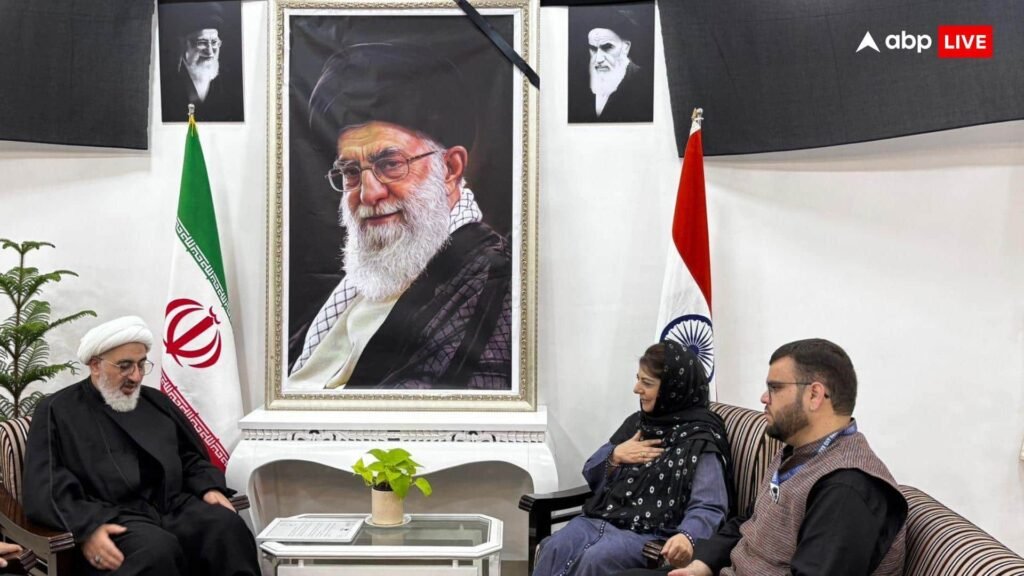 jammu-kashmir-news:-खामेनेई-के-मौत-पर-महबूबा-मुफ्ती-ने-जताया-दुख,-दिल्ली-में-ईरानी-दूतावास-पहुंचकर-दी-श्रद्धांजलि