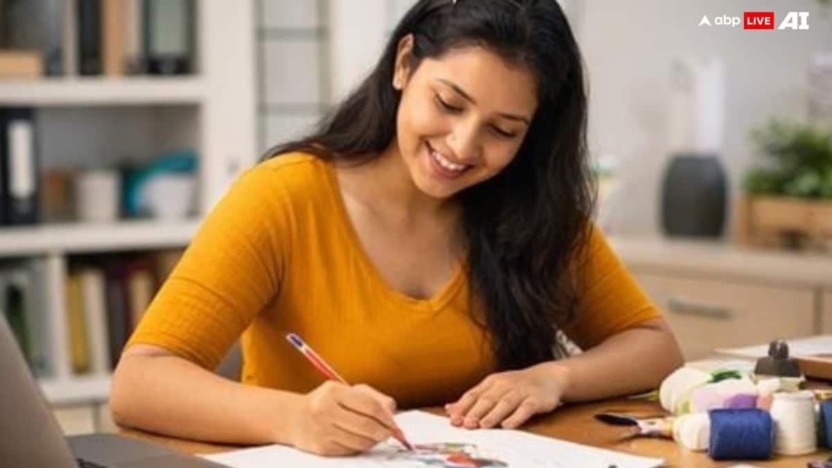 फाइन-आर्ट्स-में-करियर-के-शानदार-मौके,-जानें-फैशन-डिजाइनर-से-ग्राफिक-डिजाइनर-तक-के-विकल्प