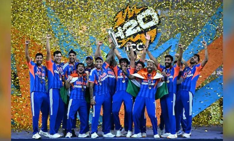 ट्रॉफी-मंदिर-ले-जाने-पर-सियासी-घमासान,-tmc-सांसद-बोले—टीम-इंडिया-पर-शर्म-आती-है;-कांग्रेस-ने-भी-जताई-नाराजगी