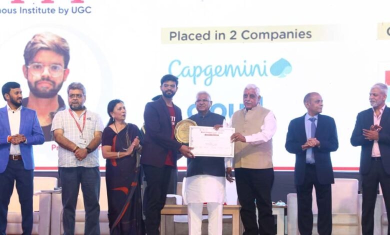 उपलब्धियों-के-उत्सव-से-शुरू-होती-भविष्य-की-बड़ी-जिम्मेदारियाँ-:-राज्यपाल-पटेल