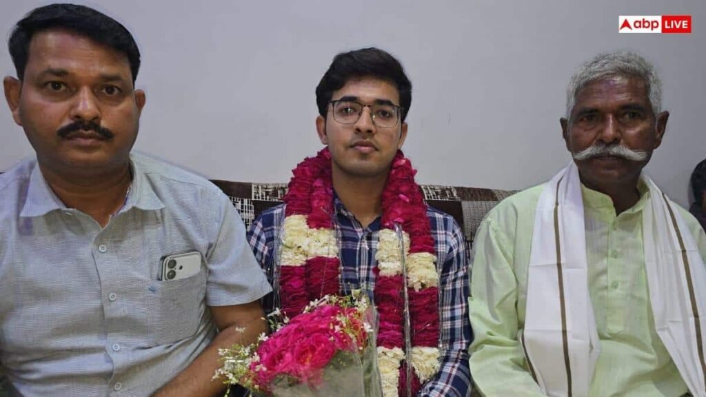 पिता-के-संघर्ष-का-रंग-लाया-सपना,-यूपी-के-ने-ca-परीक्षा-में-रच-दी-नई-कहानी