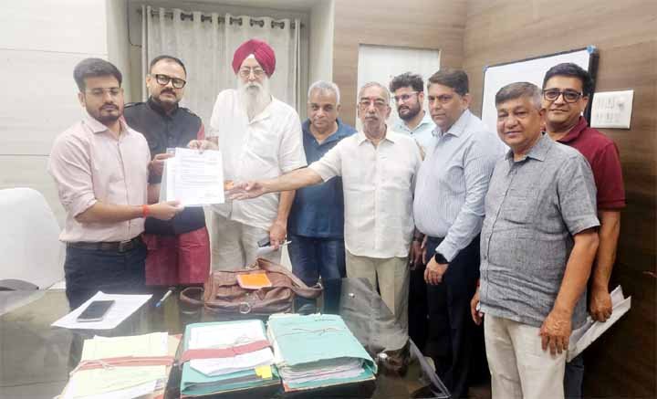 कॉमर्शियल-गैस-सिलेंडर-पर-रोक-से-भोपाल-का-होटल-कारोबार-संकट-में