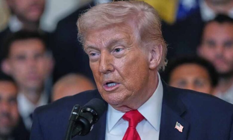 फीफा-वर्ल्ड-कप-2026-में-ईरानी-टीम-का-स्वागत-करेंगे-डोनाल्ड-ट्रंप:-इन्फेंटिनो-का-बड़ा-बयान