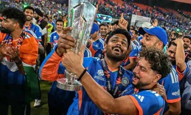 संजू-सैमसन-ही-नहीं,-ये-खिलाड़ी-भी-था-प्लेयर-ऑफ-द-टूर्नामेंट-का-असली-हकदार,-डिविलियर्स-ने-किया-बड़ा-खुलासा