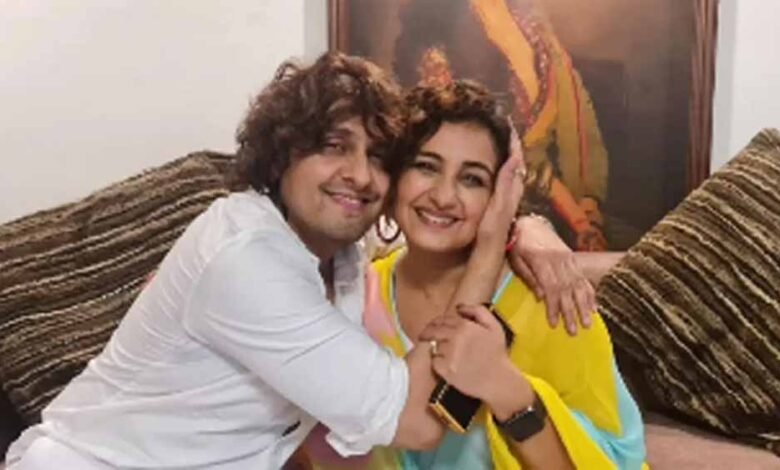 सोनू-निगम-से-मिलकर-खिल-उठीं-दिव्या-दत्ता,-फोटो-शेयर-कर-लिखा-दिल-छू-लेने-वाला-नोट