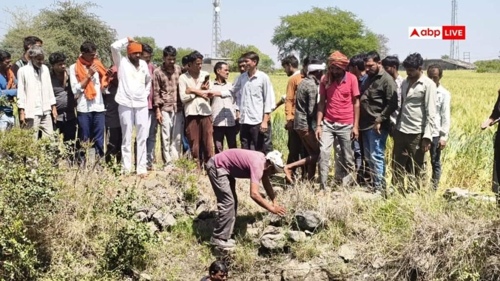 sagar-news:-मां-ने-चार-मासूम-बेटियों-को-कुएं-में-फेंककर-खुद-लगाई-फांसी,-जांच-में-जुटी-पुलिस