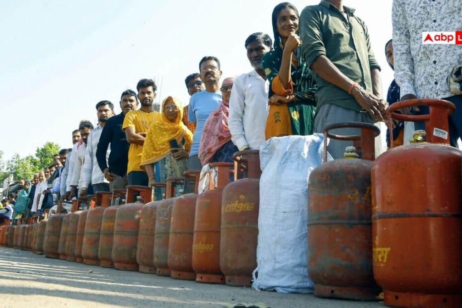 हाई-कोर्ट-पहुंचा-सिलेंडर-की-सप्लाई-का-मामला,-केंद्र-को-नोटिस-जारी,-16-मार्च-तक-देना-होगा-जवाब