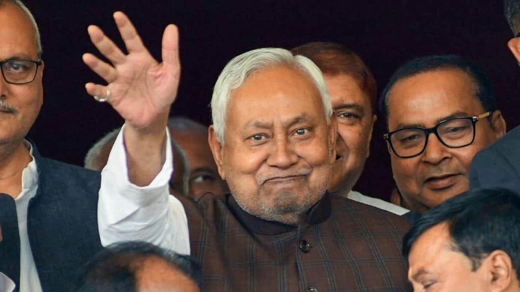 बिहार-nda-की-बड़ी-बैठक-खत्म,-नीतीश-कुमार-के-राज्यसभा-जाने-से-पहले-कौन-सा-प्लान-बना?