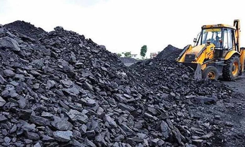 कोयला-उत्पादन-में-ऐतिहासिक-उछाल:-देश-ने-पार-किया-200-मिलियन-टन-का-रिकॉर्ड