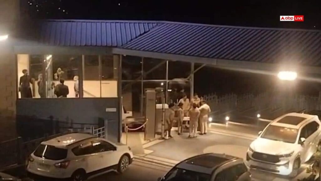 कांग्रेस-को-राज्यसभा-चुनाव-में-क्रॉस-वोटिंग-का-डर!-हिमाचल-के-होटलों-में-विधायकों-पर-पुलिस-का-पहरा