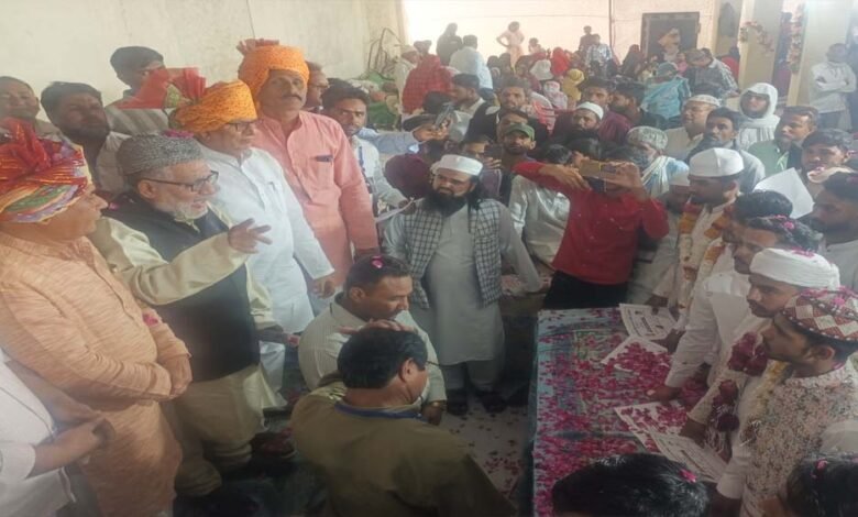 cm-यादव-ने-शुजालपुर-में-सर्व-धर्म-सामूहिक-विवाह-सम्मेलन-को-vc-के-माध्यम-से-संबोधित-किया,-नव-दम्पत्तियों-को-दी-बधाई