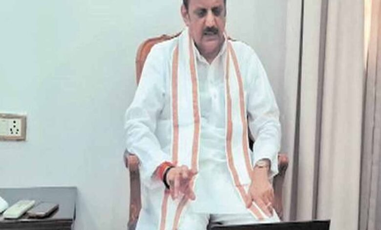 इंजीनियरिंग-कालेज-रीवा-ने-विन्ध्य-की-कई-प्रतिभाओं-को-तराशा-–-उप-मुख्यमंत्री-शुक्ल